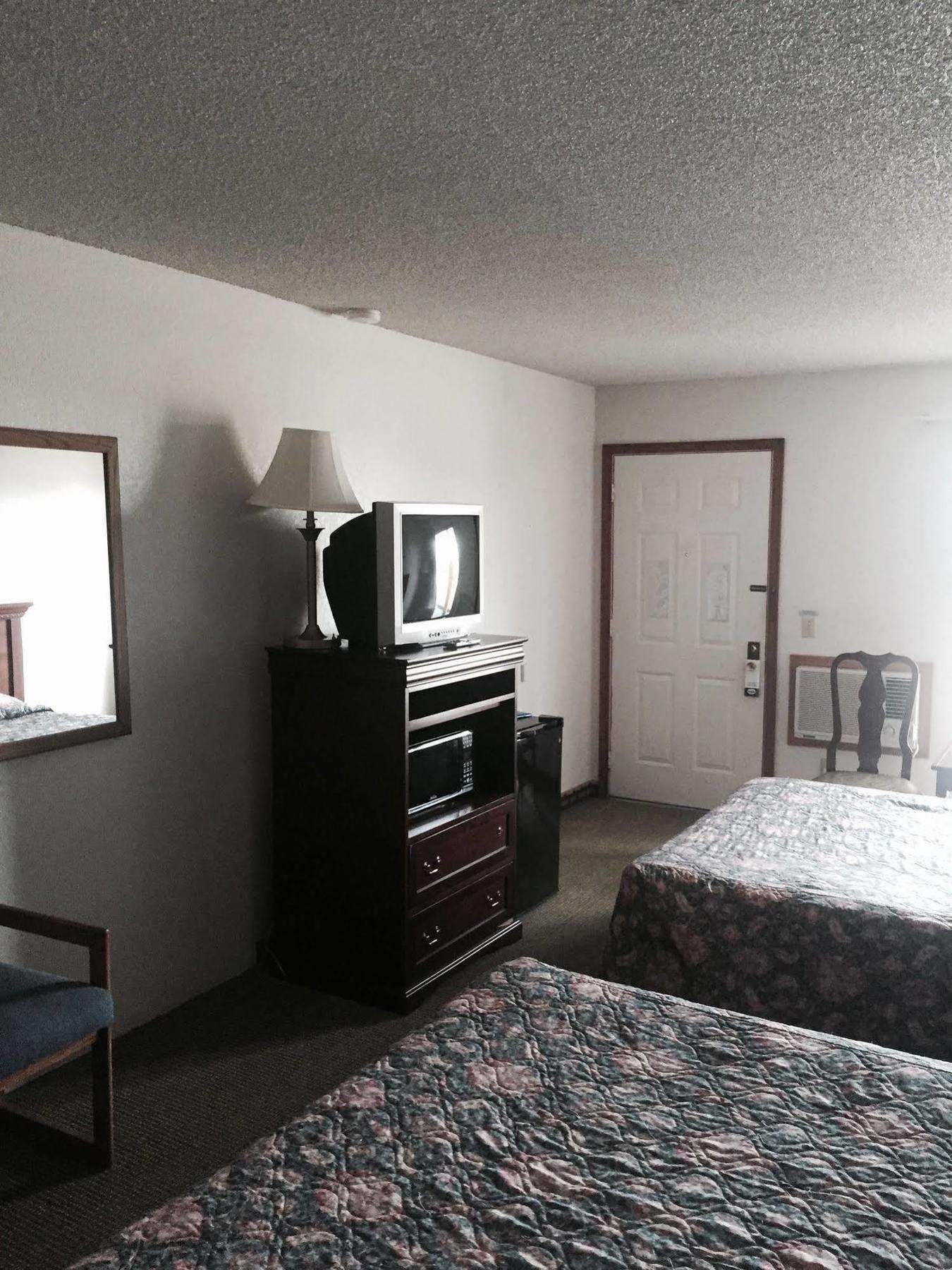 Country Inn Bolivar Zewnętrze zdjęcie